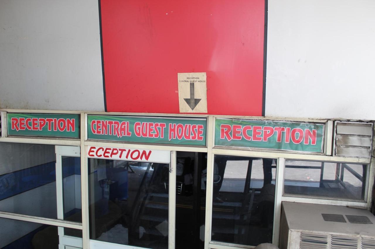 Central Guest House , Walk In Dargah & Markaz Нью-Дели Экстерьер фото
